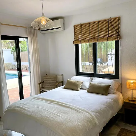Casa Ambolo: Stylish Up To 8 Pers. Private Pool In Javea Villa Balcon del Mar